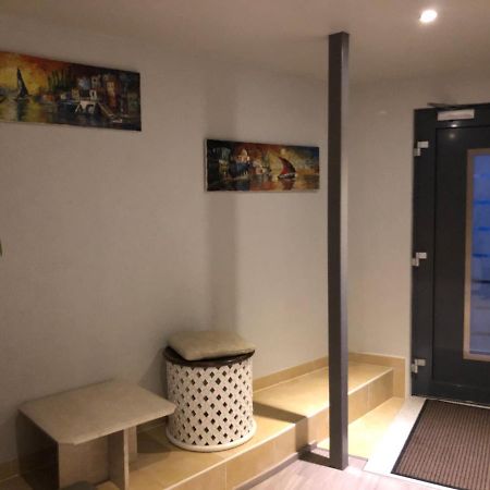 שונדורף Gastehaus In Der Daimlerstadt מראה חיצוני תמונה