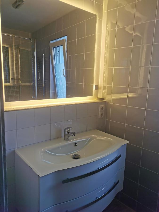 שונדורף Gastehaus In Der Daimlerstadt מראה חיצוני תמונה